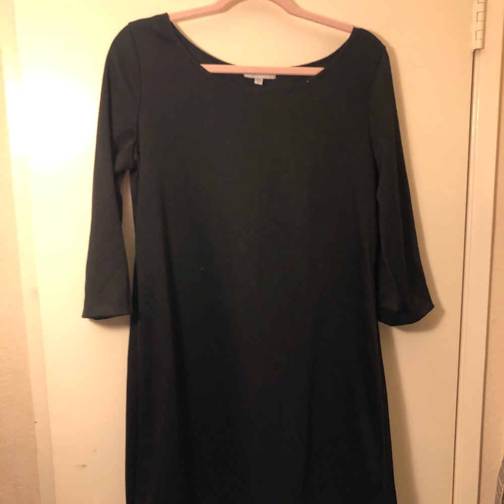 Black shirt